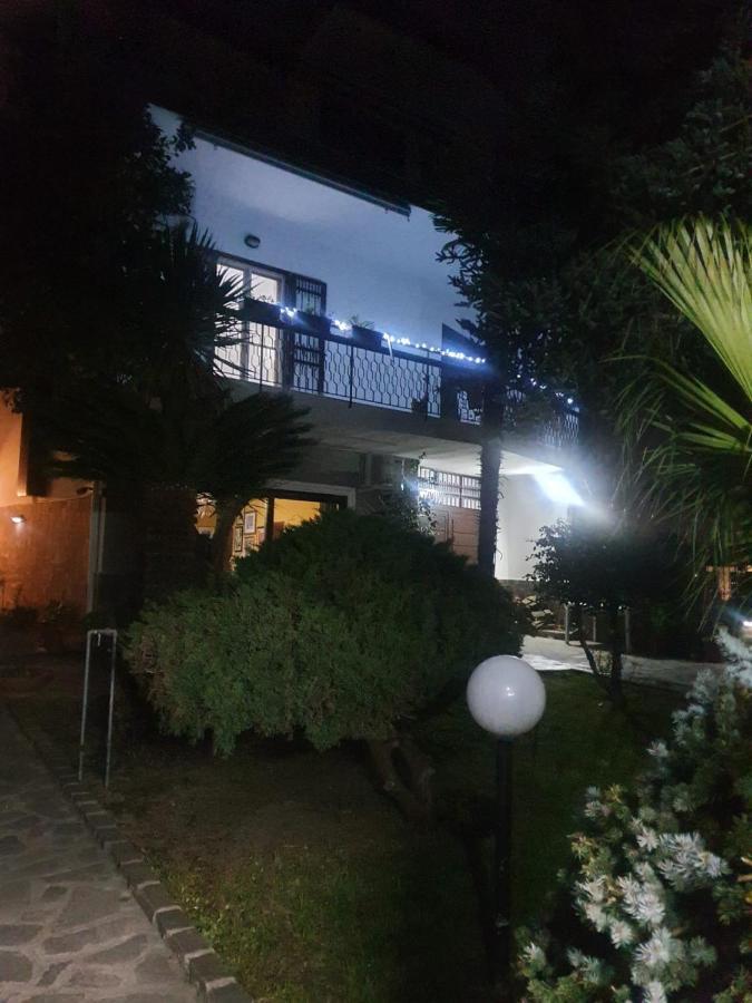 Ospitalita Il Noce Bed & Breakfast Brusciano Екстериор снимка