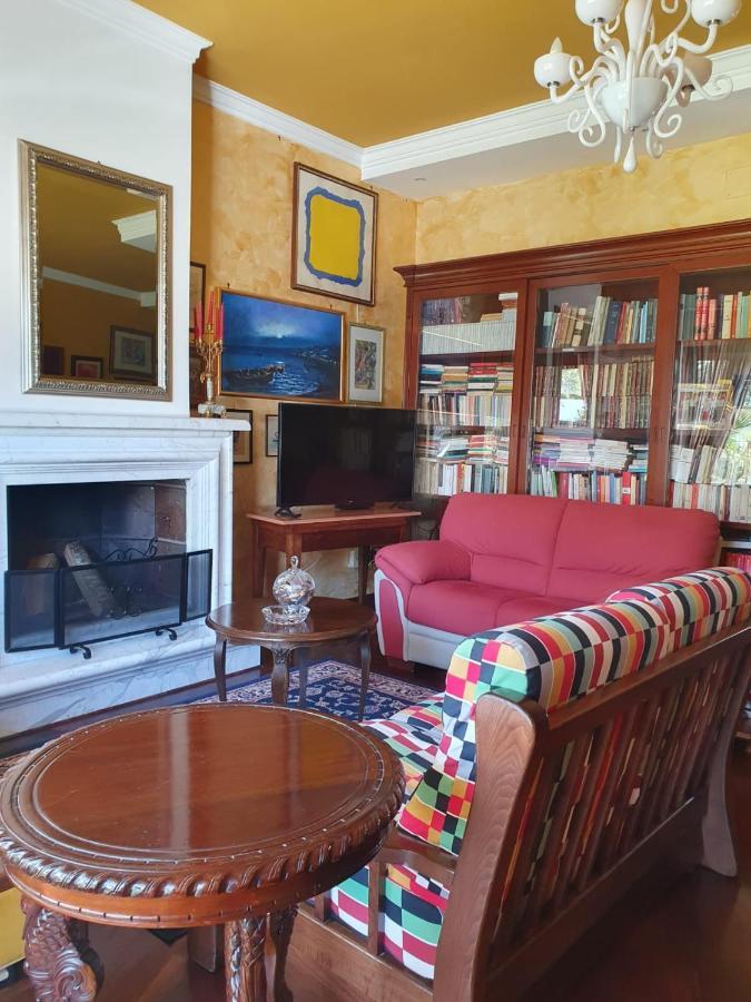 Ospitalita Il Noce Bed & Breakfast Brusciano Екстериор снимка